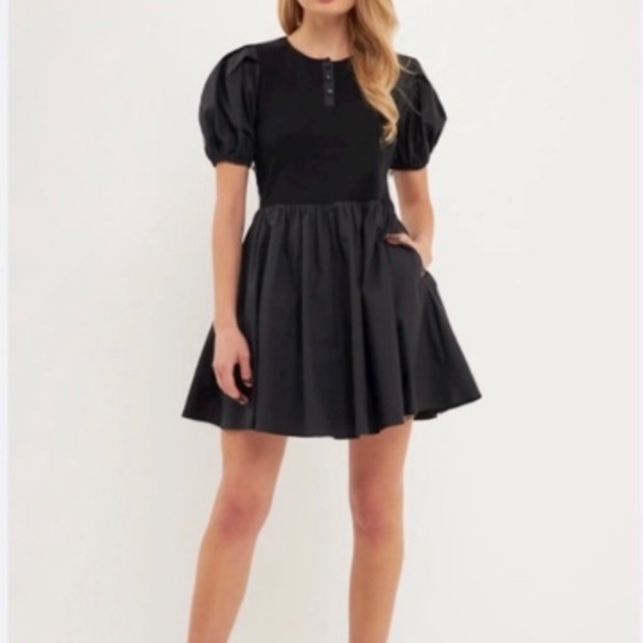 English Factory Mini Puff Skirt Dress Size Small NWT - Picture 1 of 5